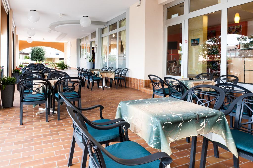 Hotel Garni Losanna 비비오네 외부 사진